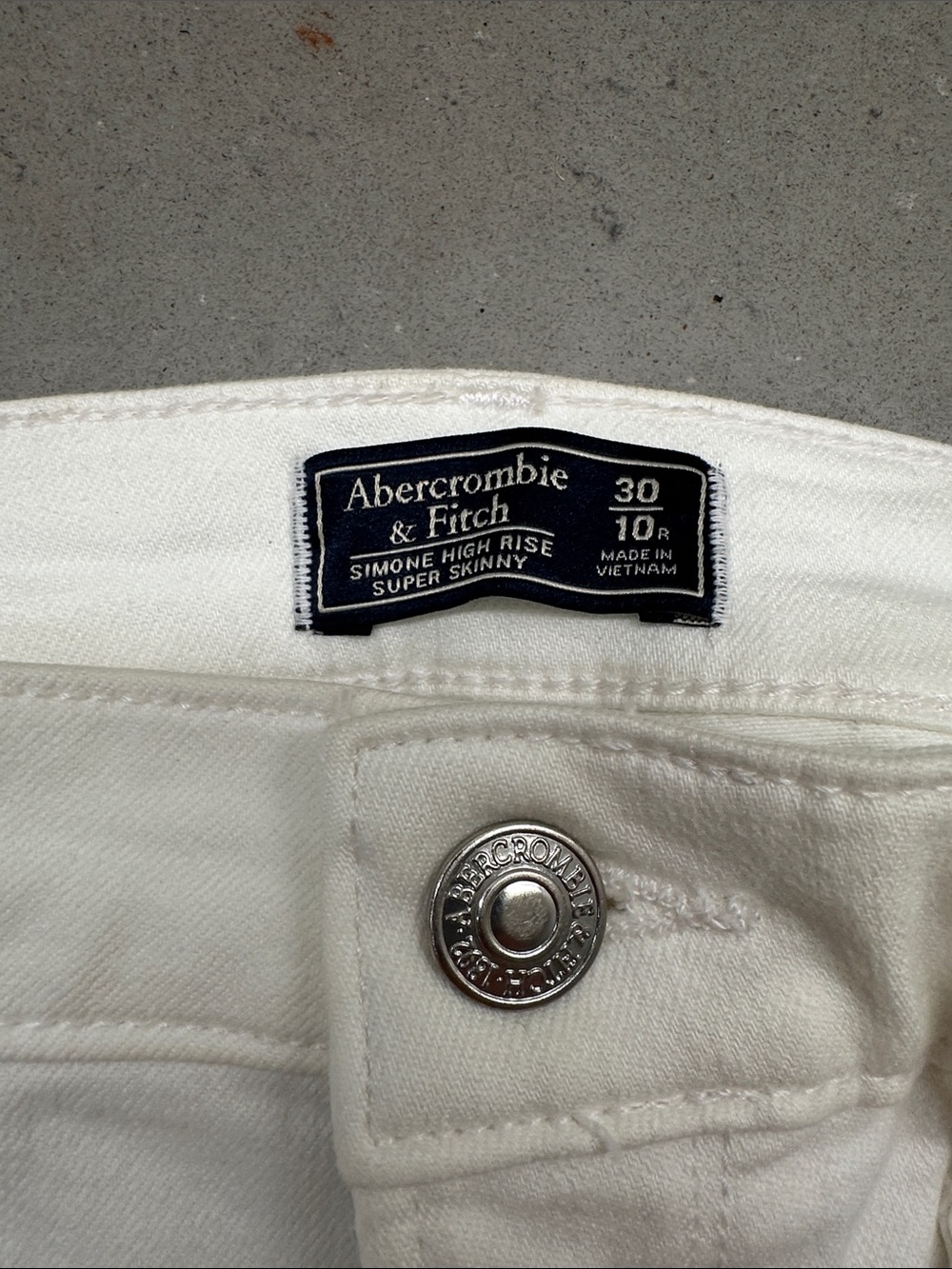 Abercrombie & Fitch White Simone Super Skinny High-Rise Jeans